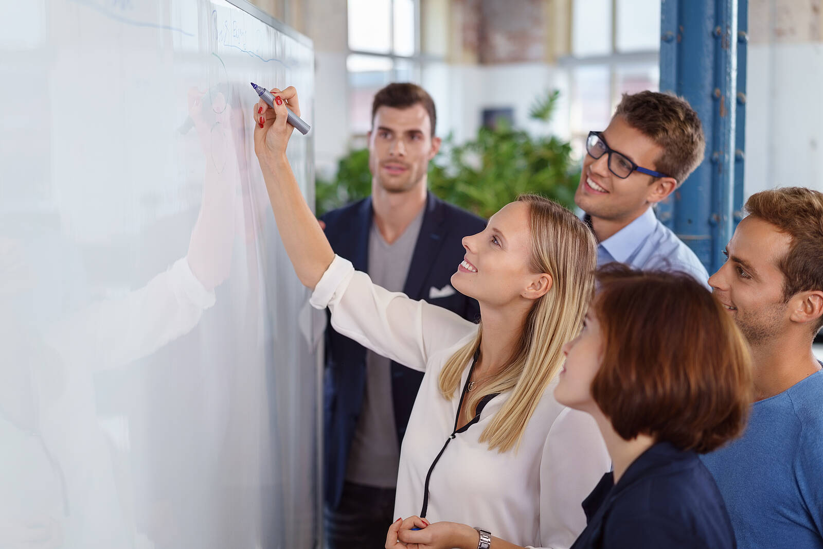 Öffnet die Seite 'Projekte'